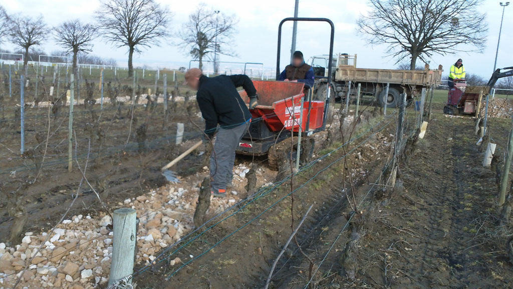 ETS-Viré – Divers – 01 - Entreprise Travaux Services - Des Travaux Publics adaptés à vos besoins